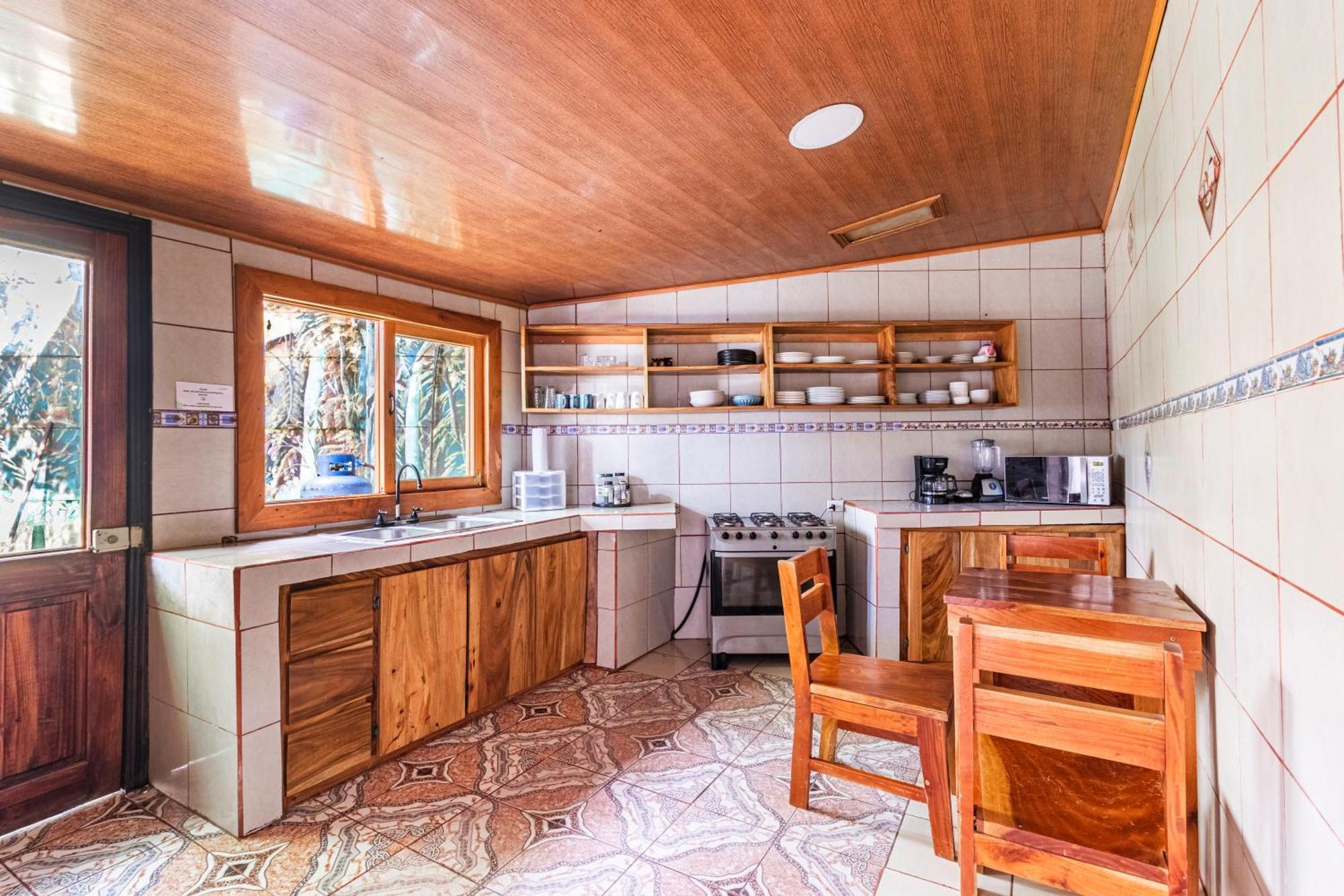Montefresco Boutique Hostel Monteverde 外观 照片