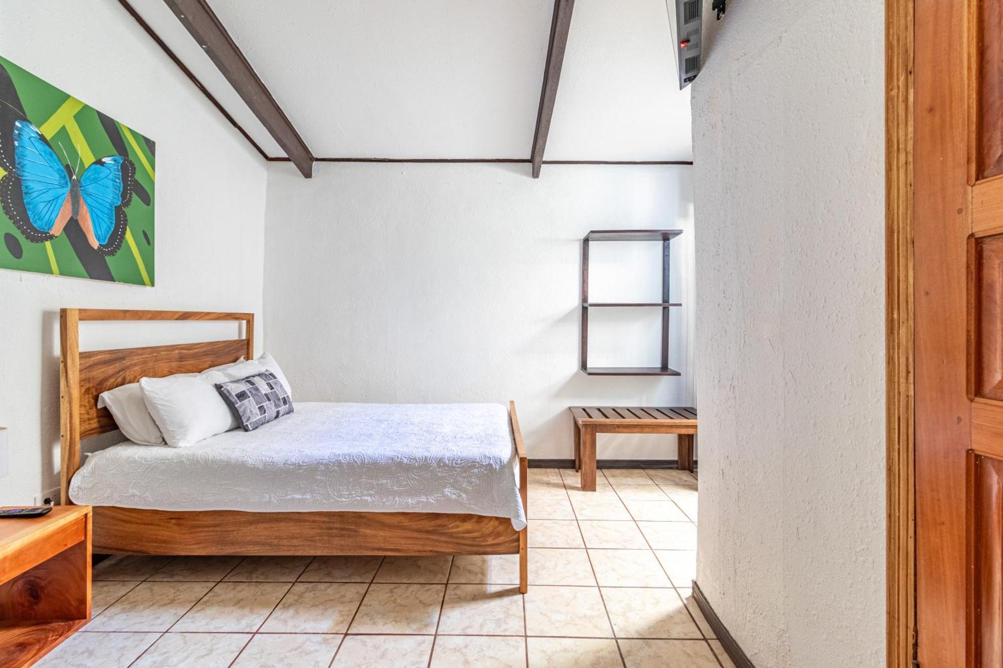 Montefresco Boutique Hostel Monteverde 外观 照片