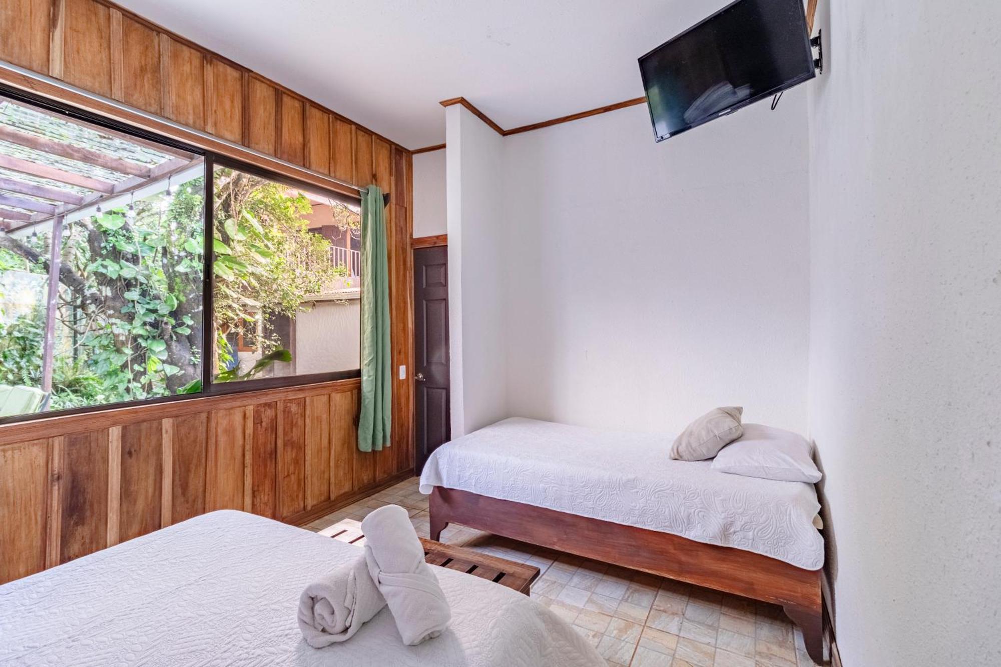 Montefresco Boutique Hostel Monteverde 外观 照片